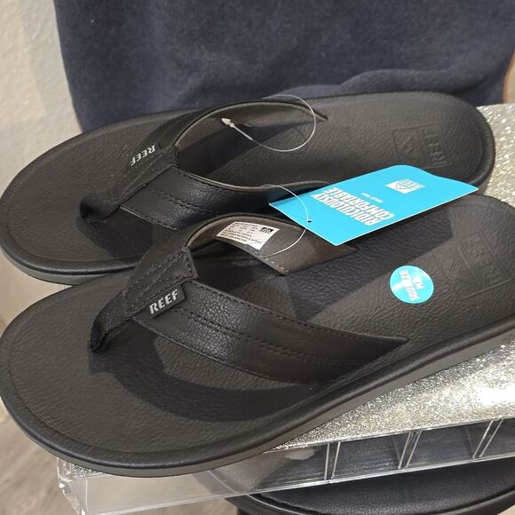 Reef Journeyer Flip-Flop Sandals- Black
